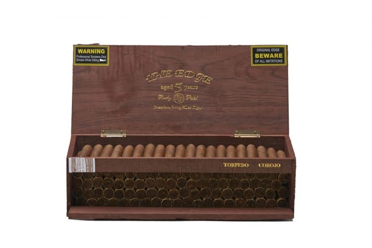 Cigar Rocky Patel Edge Corojo 8