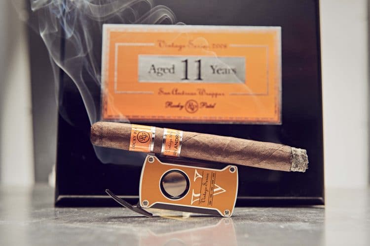 Cigar Rocky Patel Vintage 2006 14
