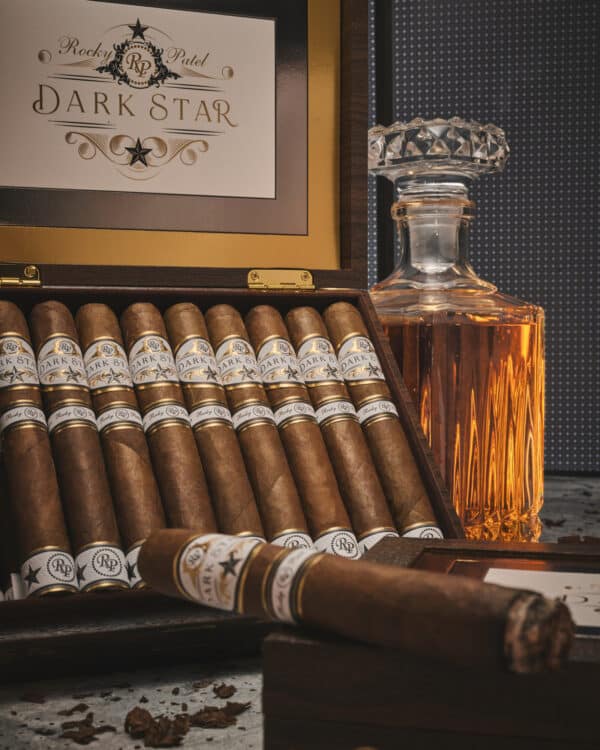Cigar | Dark Star by Rocky Patel
